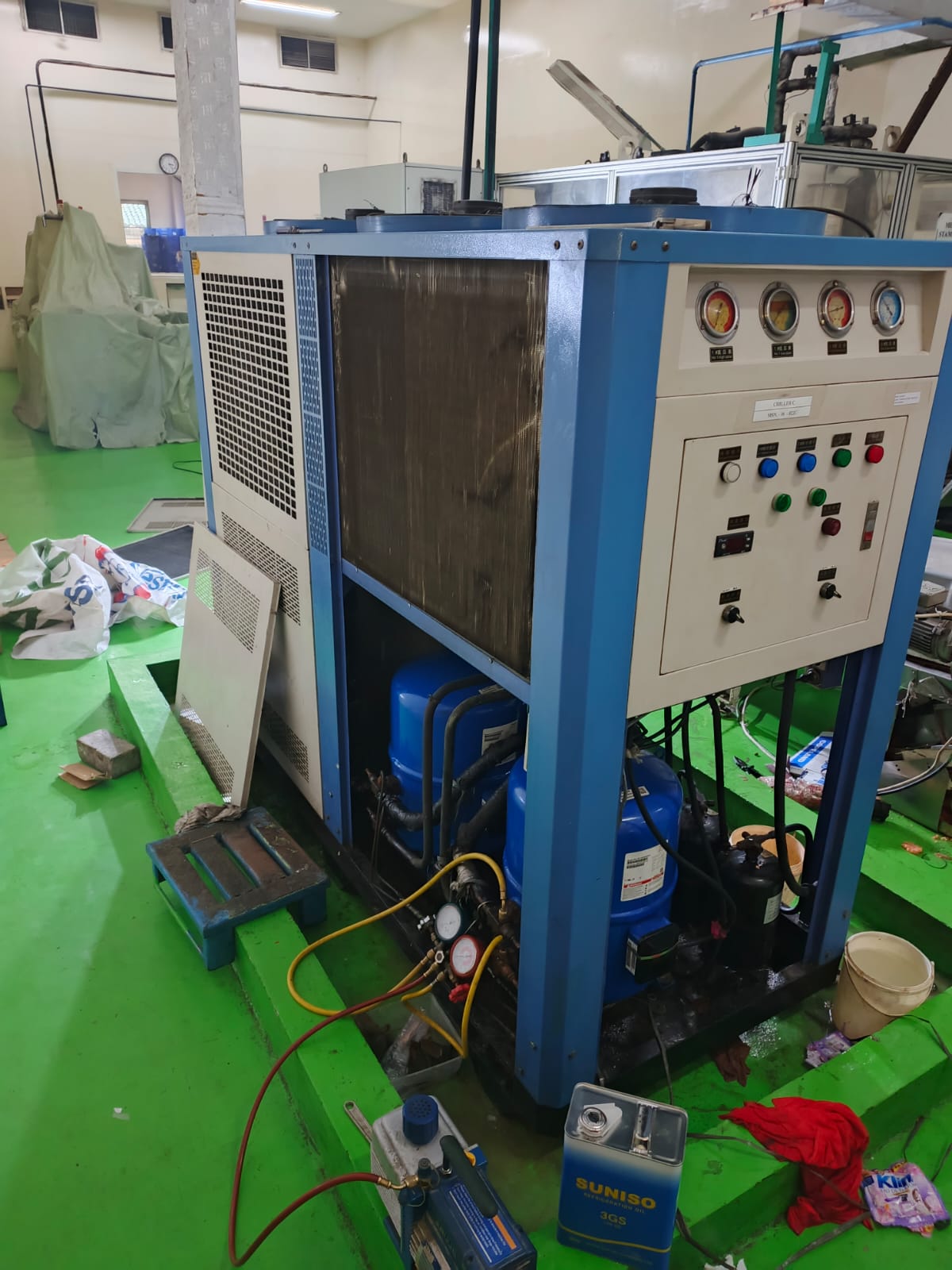 Maintenance Mesin Chiller